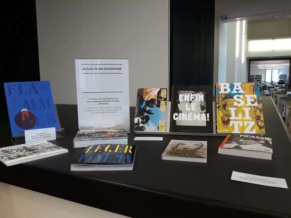 Catalogues d'exposition en arts